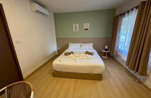 Ko Lanta Hotel | Tree Space Lanta Pool Stay Quiet & Near Beach
