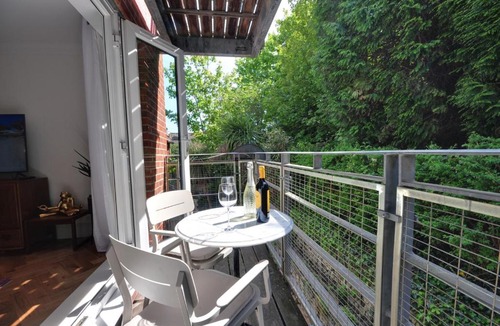 Westbourne House | Tree Tops