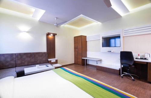 Ahmedabad City Centre Hotel | Treebo Ambassador