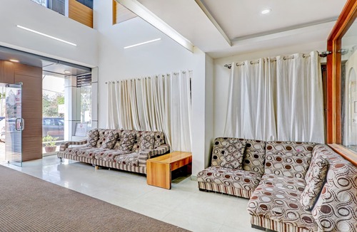 Kushalnagar Hotel | Treebo Atithi Comforts, 1 Km From Nisargadhama Forest