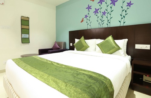 Vijayawada Hotel | Treebo C Plaza