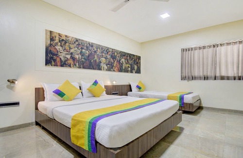 Daulatabad Hotel | Treebo Lalaji's Executive