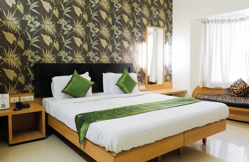 Cidco Hotel | Treebo Trend Yuvraj Aurangabad