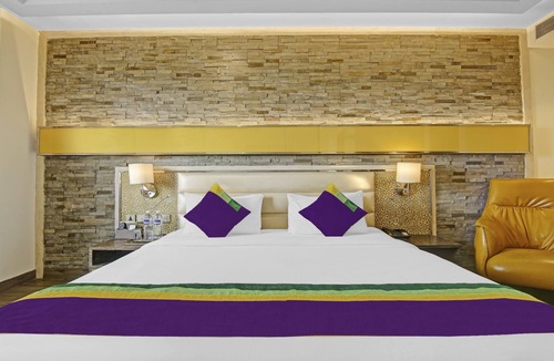 Kharar Hotel | Treebo Premium Arista