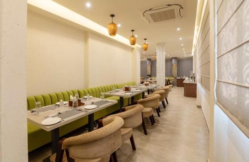 Allahabad Hotel | Treebo Premium Gateway Triveni Near Sangam Ghat