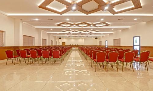 Ambalapuzha Hotel | Treebo Premium Vahada 7 Minutes Drive From Ambalapuzha Sree Krishna Swamy Temple