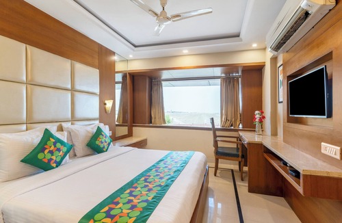 Tonk Road Hotel | Treebo Premium Vinnie - Near Airport