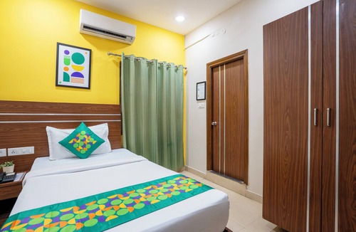 Hyderabad Hotel | Treebo Pride inn Raidurg