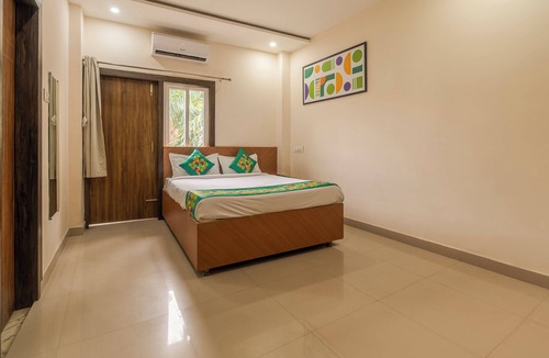 Varanasi Hotel | Treebo Raj Palace