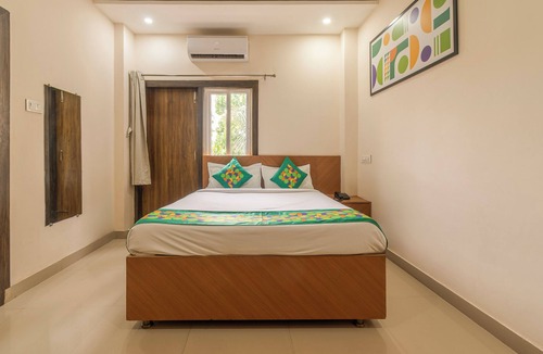Varanasi Hotel | Treebo Raj Palace