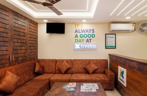 Porur Hotel | Treebo Rakshitha