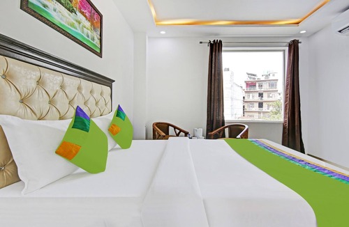 Kishangarh Hotel | Treebo Royal Empire Adarsh Nagar, Chandigarh