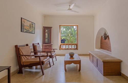 Kannur Hotel | Treebo Sadhoo Heritage