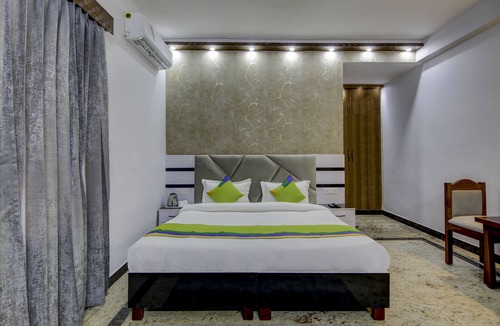 IMT Manesar Hotel | Treebo Sai Village, Manesar