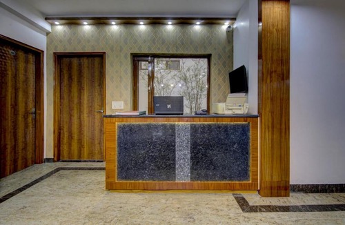 IMT Manesar Hotel | Treebo Sai Village, Manesar