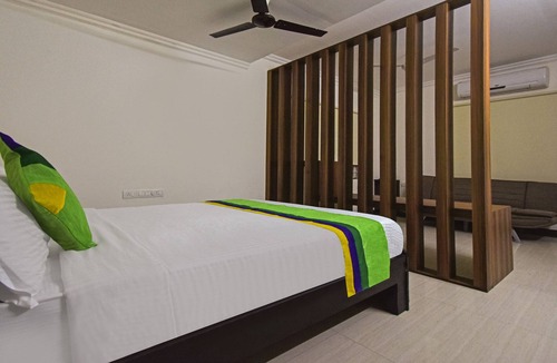Thoraipakkam Hotel | Treebo Samhaar Residency Thoraipakkam