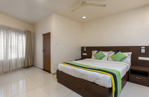 Edapalli Hotel | Treebo Seagate