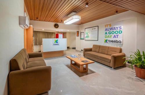 Thaltej Hotel | Treebo Shree Krishna Palace
