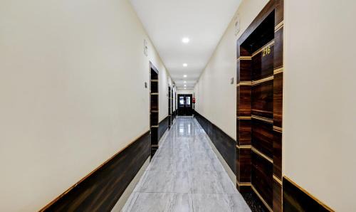 Paltan Bazaar Hotel | Treebo Spring Brook