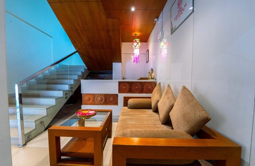 Guruvayur Hotel | Treebo Sree Varshavilas Regency, 500 Mtrs From Guruvayoor Temple