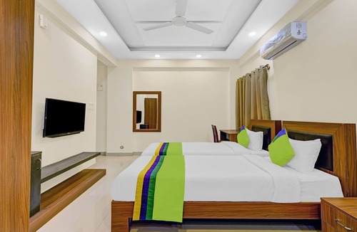 Bengaluru Hotel | Treebo Worldtree Manyata Thanisandra