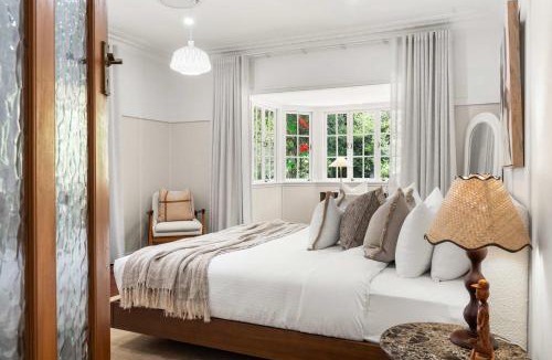 Maleny House | Treehaven House - Charming Queenslander in Maleny