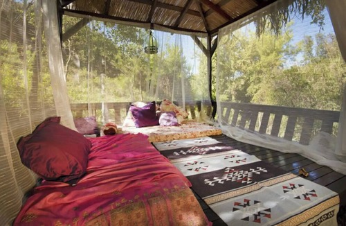 Duger Cottage | Treehouse and Chalet perfect for families
