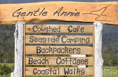 Mokihinui RV Rental | Treehouse at Cowshed cafe, Gentle Annie Camping Ground
