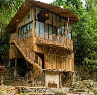 Balamban Cabin | Treehouse de Valentine