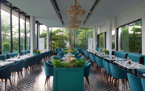 Sonepat Hotel | TreeHouse Velis