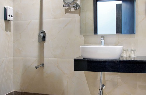 Sonepat Hotel | TreeHouse Velis Sonipat