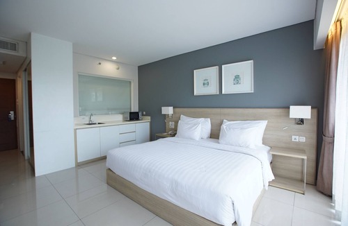 Karawang Hotel | TreePark Karawang