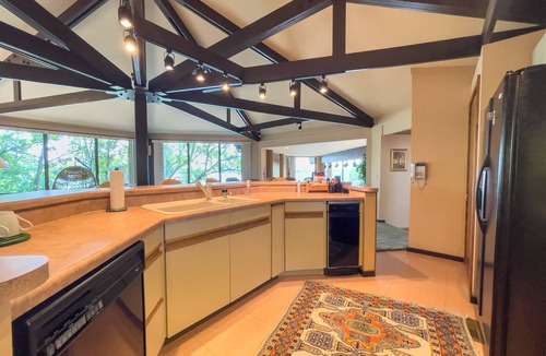 Village of Four Seasons House | Treetop 32 - Stunning Panoramic View & Swim Dock