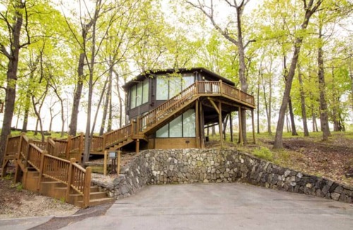 Village of Four Seasons House | Treetop Village-2Bed/3Bath/Pools/Dock/Pickleball