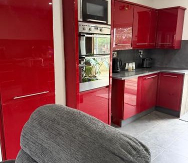 Acocks Green Apartment | Treetops flat1 Hall Green B28
