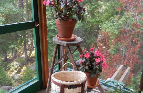 Gouldsboro Cottage | TreeTops shorefront 3 story cottage/views. Schoodic & Acadia NP nearby. Kayaks!