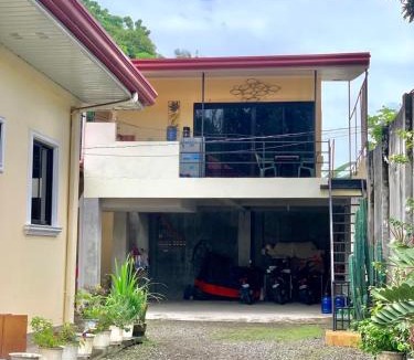 Valencia Apartment | Treetops Studios Valencia, Dumaguete