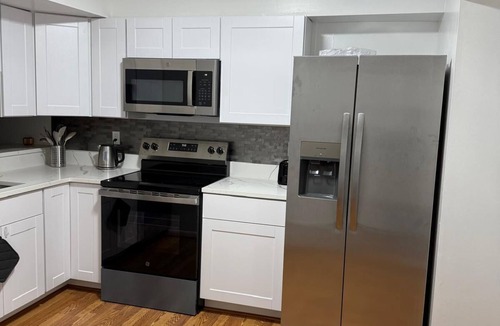 Dumfries House | Tremendous 4-bedroom townhome with AC recently renovated modern home in Triangle