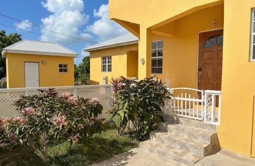 Dickenson Bay Apartment | Trendy Apartment in The Tropics