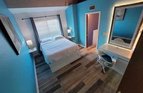 Mesa House | Trendy Condo, great amenities and location!