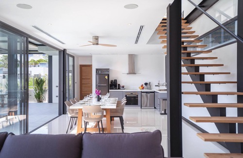 Ban Saiyuan Villa | Trendy Modern Pool Villa Sunset Garden 4