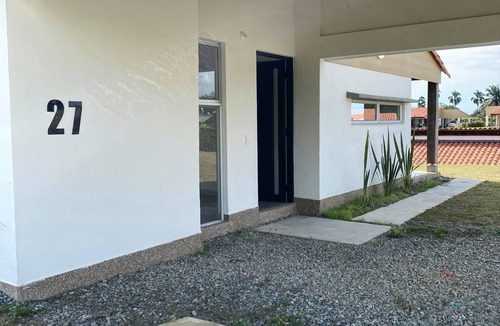 Armenia House | Tres Colinas Estancia 27