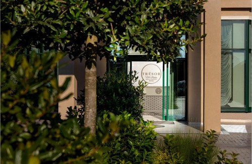 Timisoara Hotel | Tresor Le Palais Timisoara, Curio Collection by Hilton