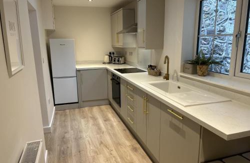 Minera House | Trevose
