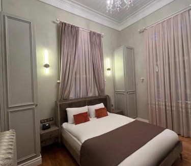Adalar Hotel | Triada Hotel Büyükada