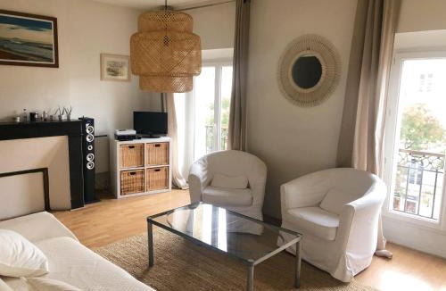 Bordeaux Golden Triangle Apartment | Triangle d'OR bel appartement 2ch lumineux et calme