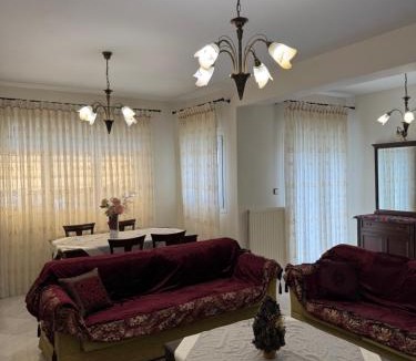 Kozani Apartment | Triangle Park Apartments A1