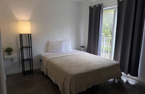 Hialeah Apartment | Triangle Suites LLC