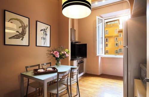 Rione XIV Borgo Apartment | Trianon Borgo Pio