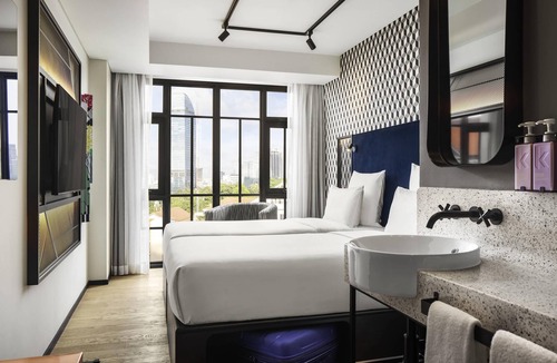 Daun Penh Hotel | TRIBE Phnom Penh Post Office Square